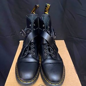 DR.MARTENS CRISTOFOR LEATHER HARNESS LACE UP BOOTS SIZE 11